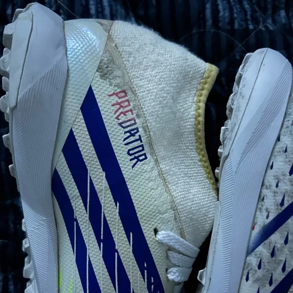 Adidas mens Predator soccer cleats size 7.5 - Picture 6 of 7